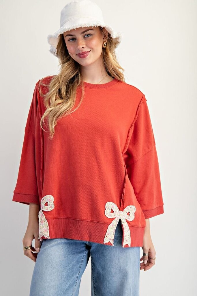 easel, Top,Bow Patch Bottom 3/4 Sl