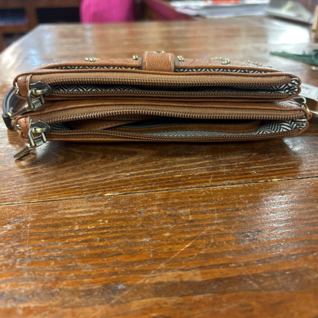 JEN & CO, Wallet,Ayra Studded ,Brown