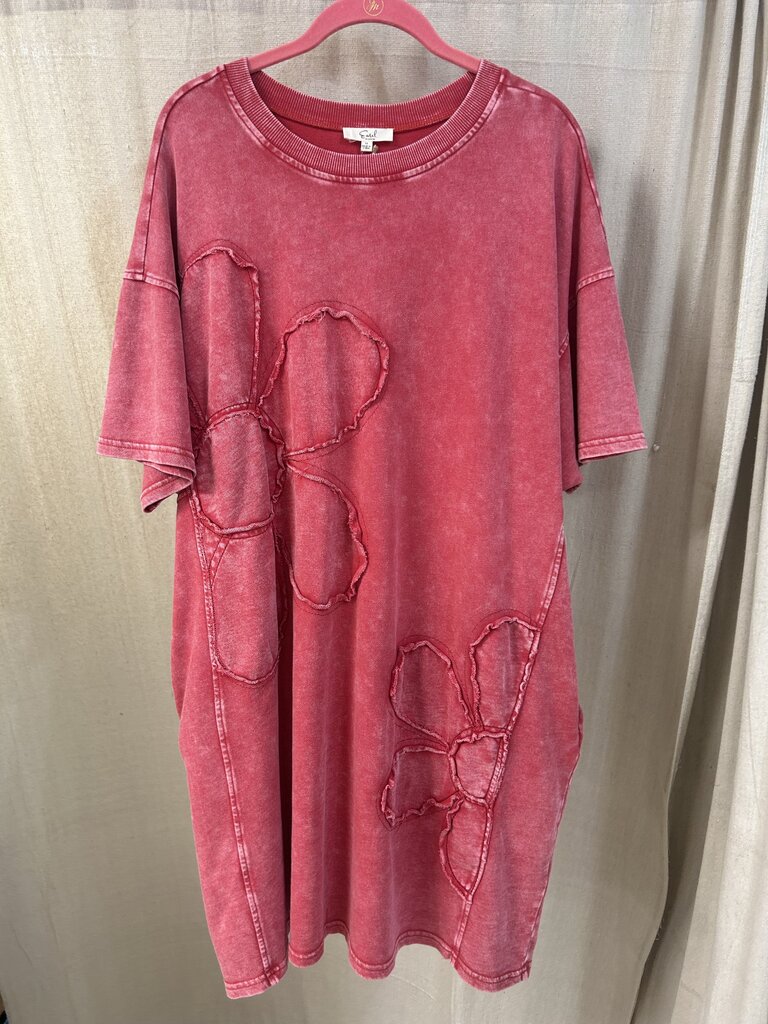 easel, Dress,Daisy Patch Mineral Wash Knit,Red,L