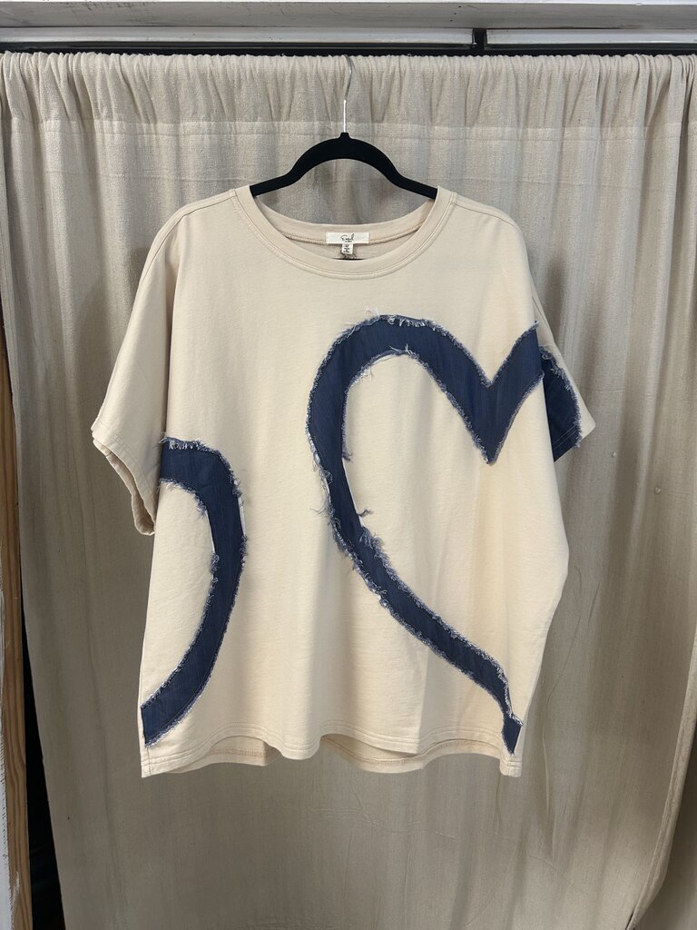 easel, Top,S/S Heart Patch