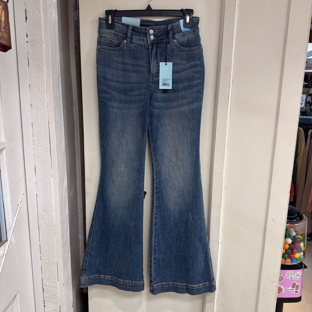Judy Blue, Jeans,HW Pet. Flare TC Dble Button