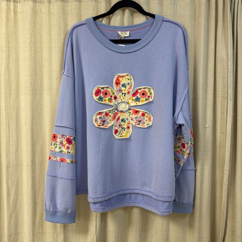 Sage + Fig, Top,Daisy Patch Sweatshirt