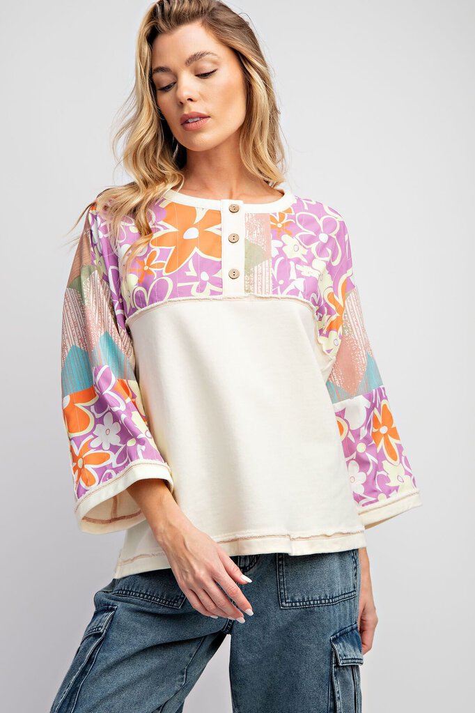 Easel LA, Top,3/4 Sleeve Floral Knit
