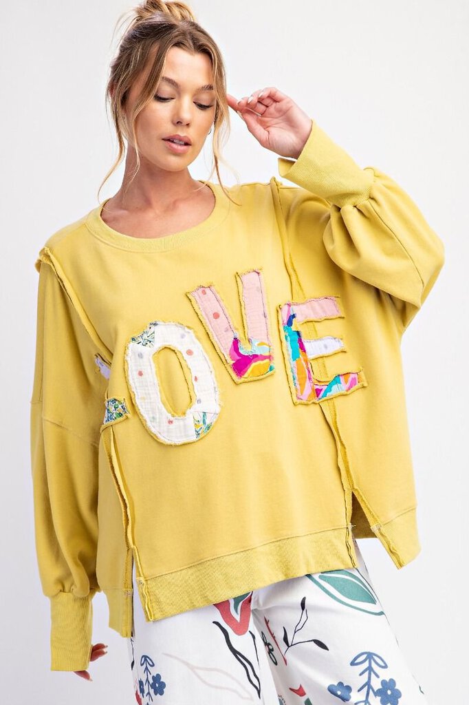 easel, Top,LOVE Patch Pullover