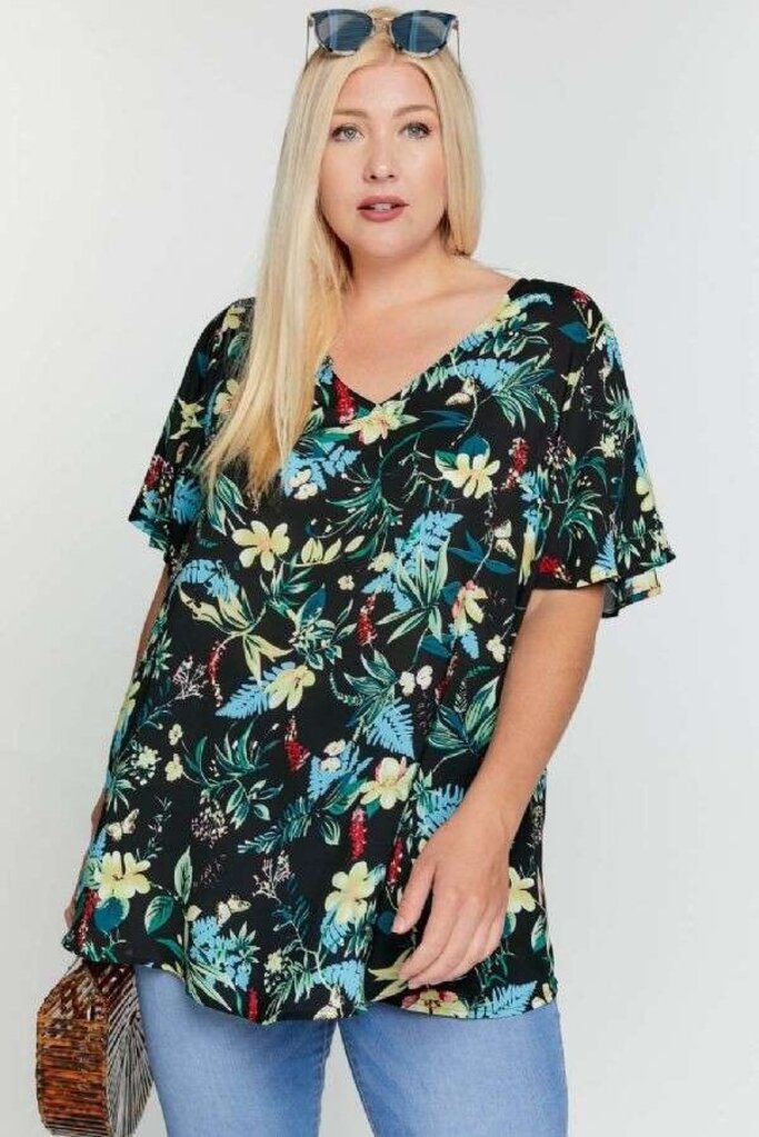 Davi&Dani, Top,Flutter Sleeve Floral V Neck