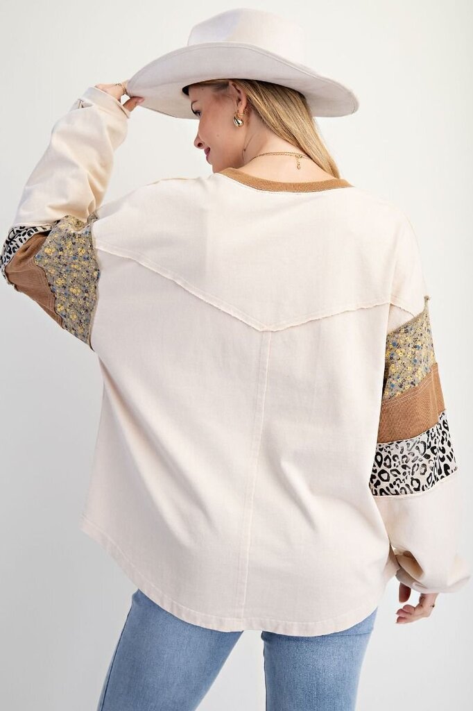 easel, Top,Love Sweatshirt