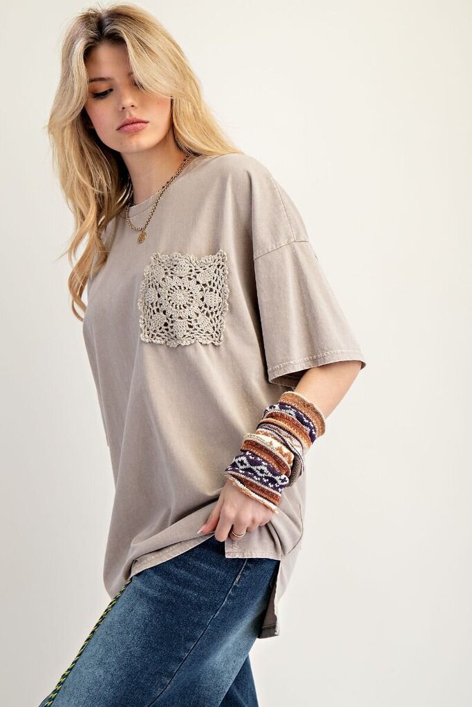 easel, Top,Crochet Pocket Short Sleeve