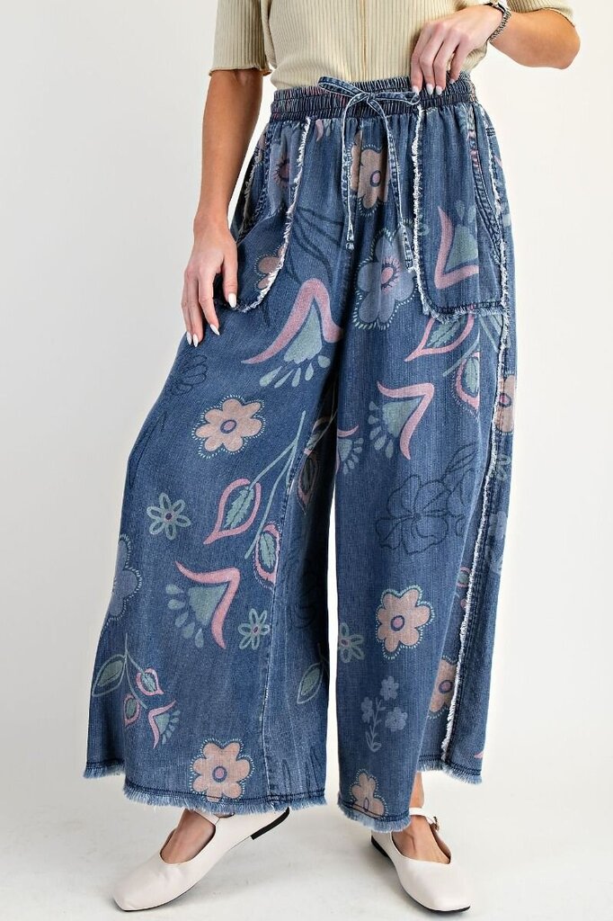 easel, Pants,Flower Printed Washed Denim