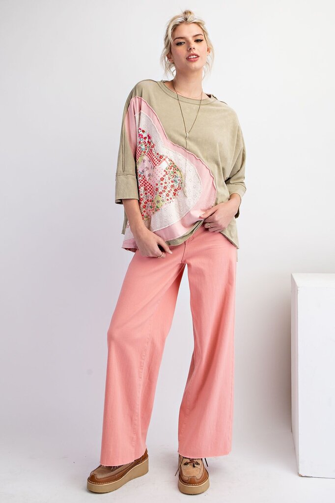 easel, Top,Heart Patch Mineral Wash