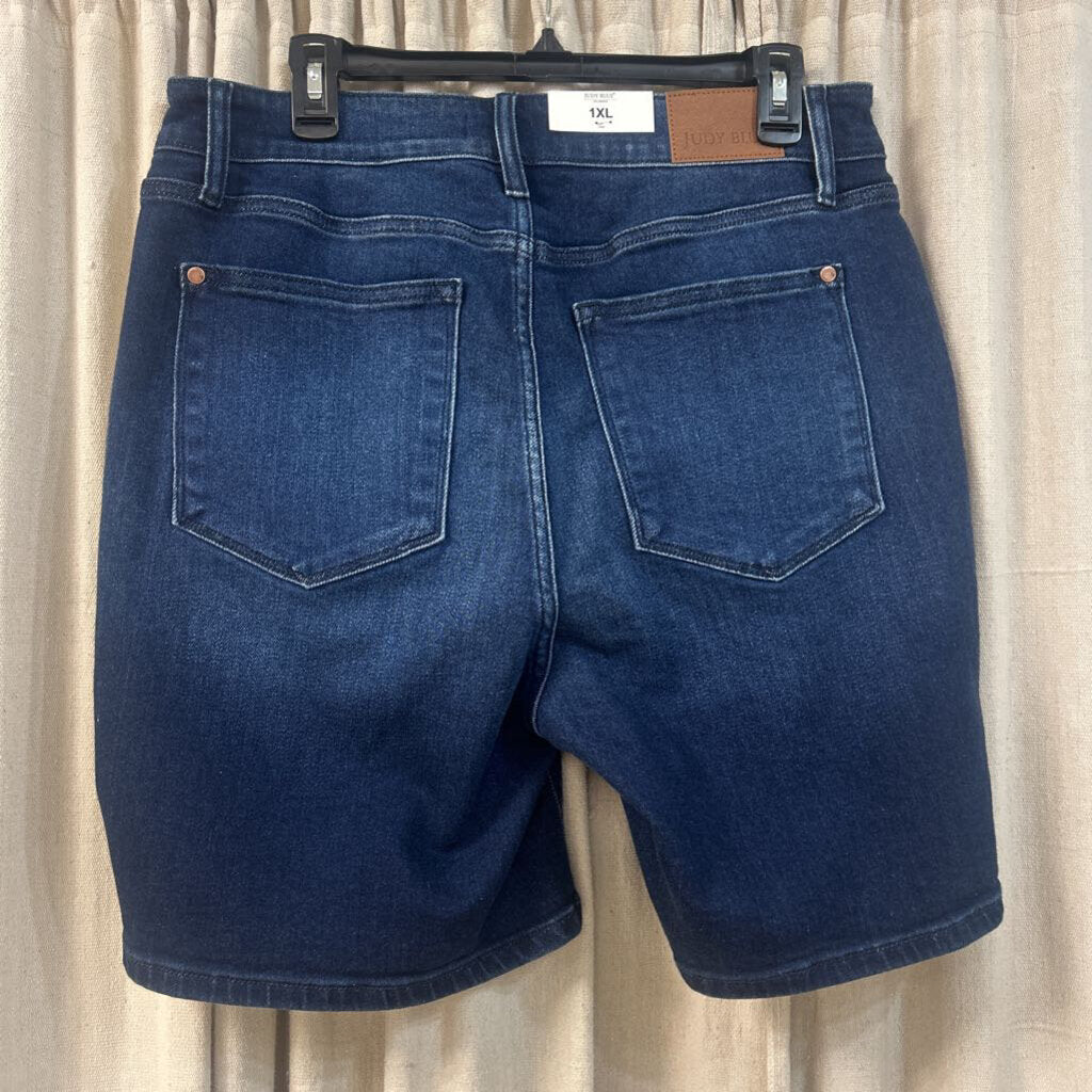 Judy Blue, Shorts,High Waist V Front Bermuda 15293