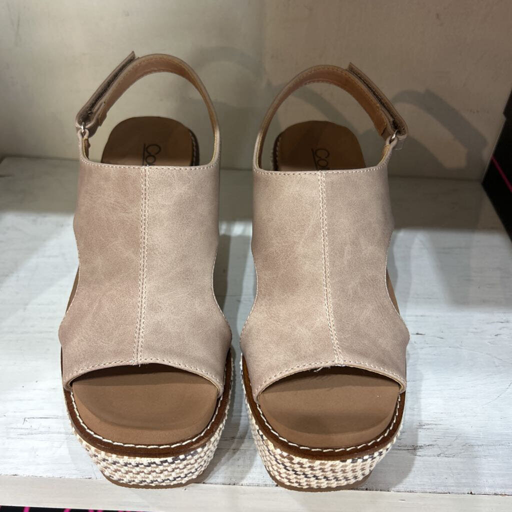 Corkys, Shoes,Freddie Wedge,Camel,9