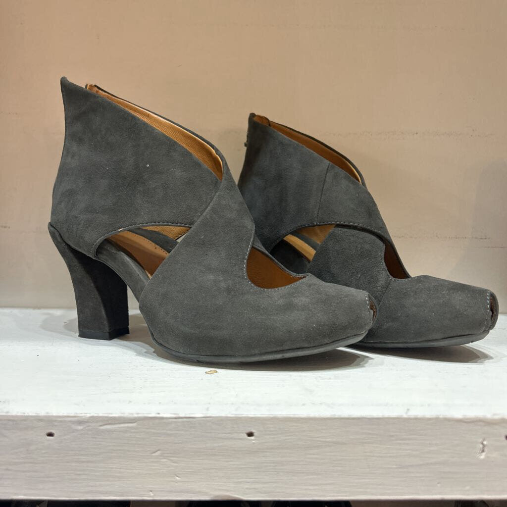 Earthies, Shoes,Suede Heel Sandals,Grey,8.5