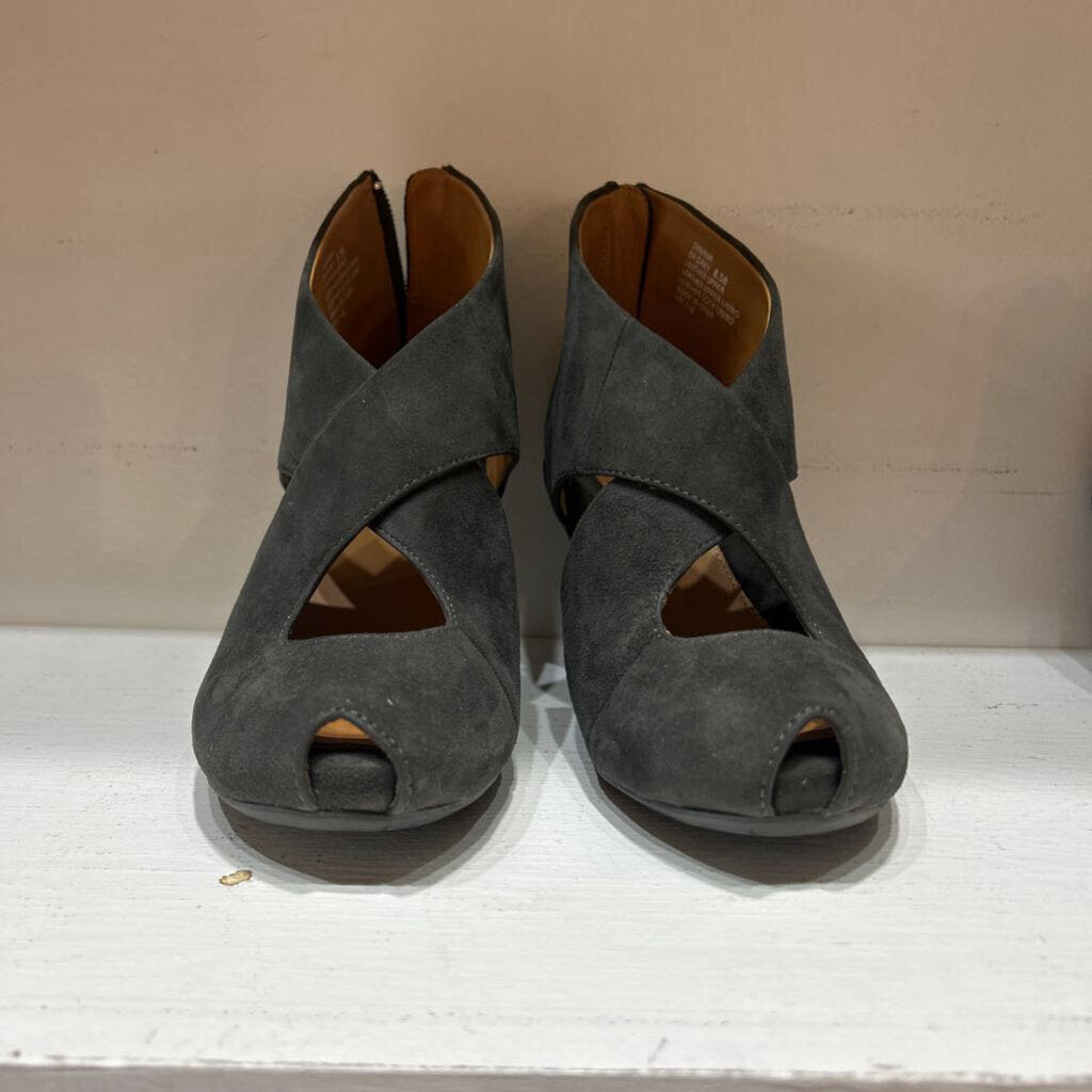 Earthies, Shoes,Suede Heel Sandals,Grey,8.5