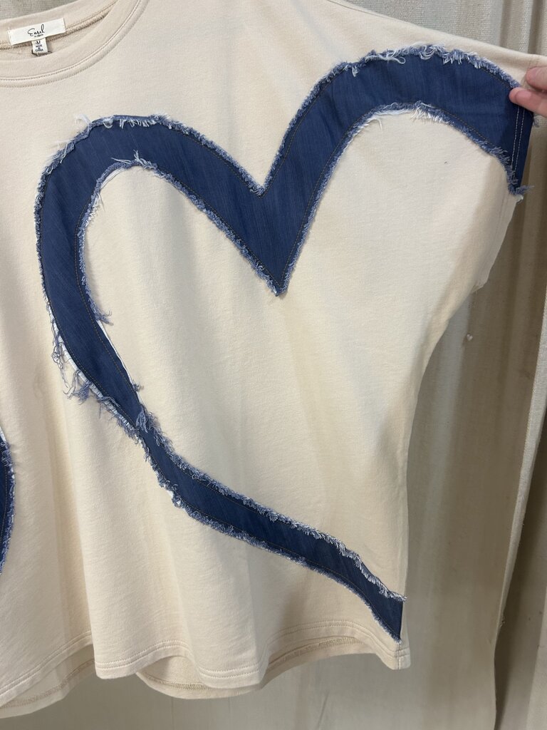 easel, Top,S/S Heart Patch