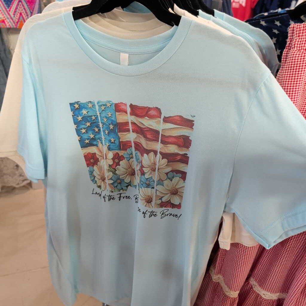 Top,Land of the Free Tee