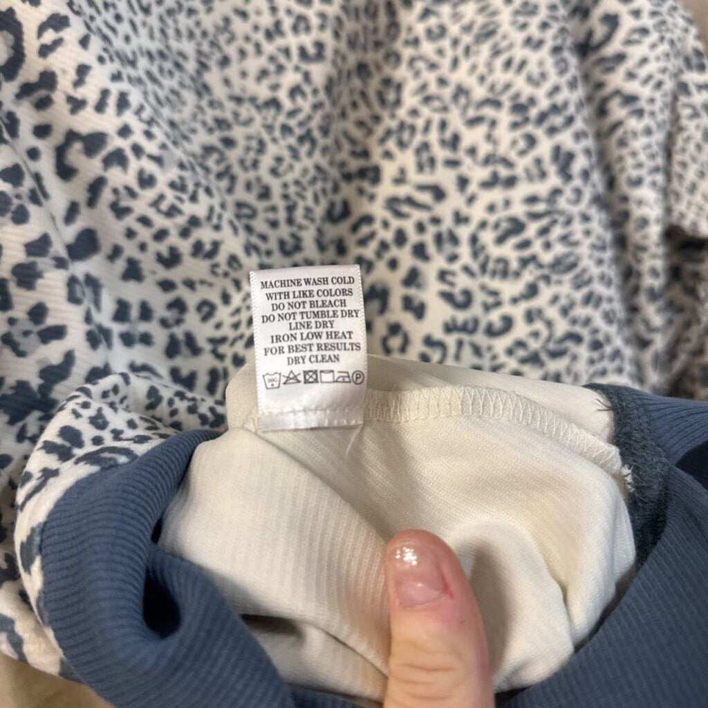 Very J, Top,Leopard Print Sweatshirt,Blue White,3XL