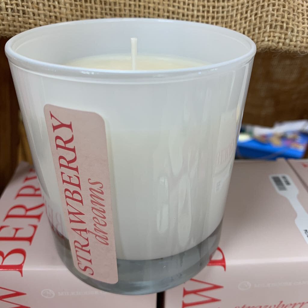 Milkhouse Candle Company,women,Candles,Strawberry Dreams